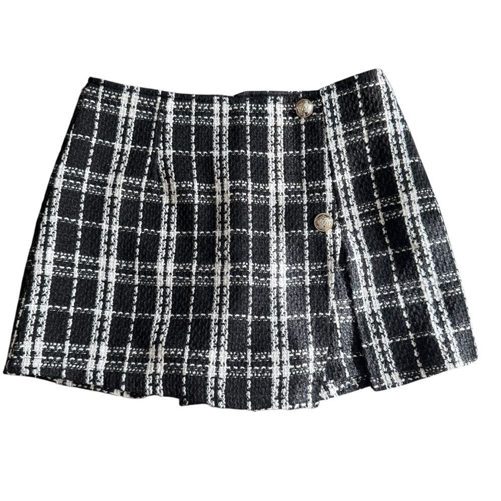 SHEIN Plaid Tweed Black and White Skater‎ Mini Skort with Wrap Slit